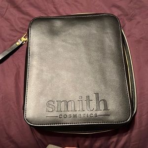 Smith Cosmetics brush holder